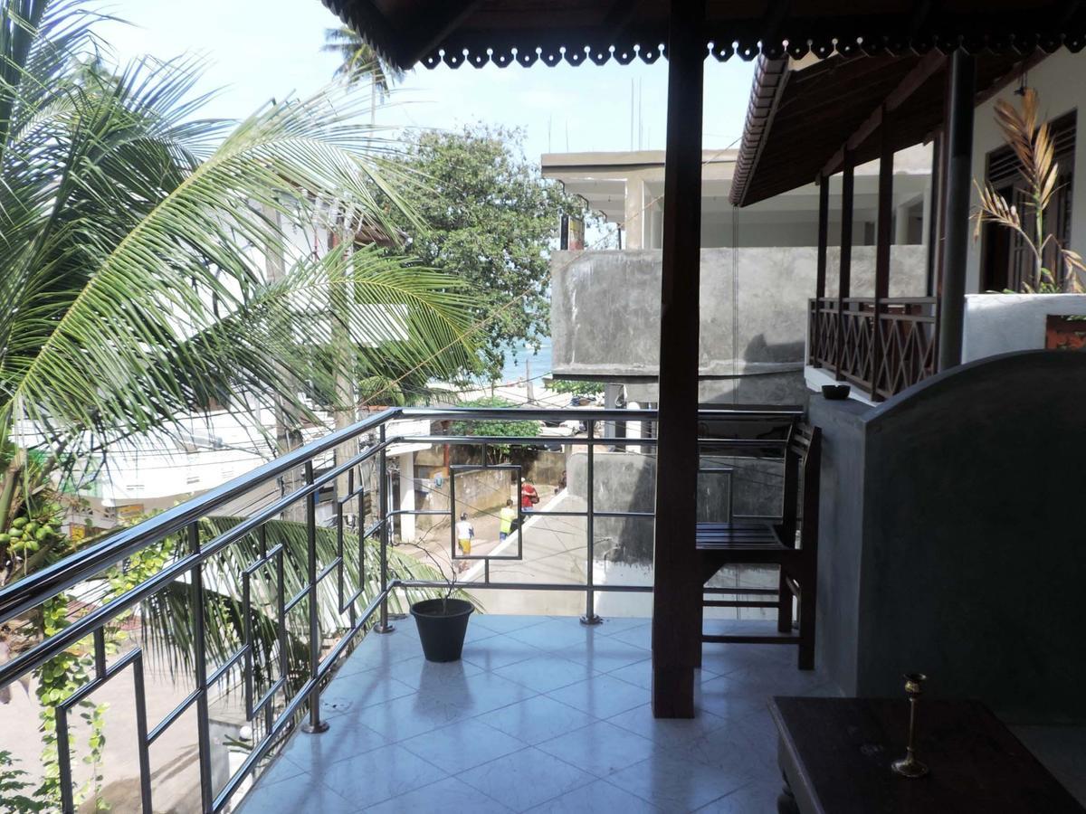 Primrose Guest House Unawatuna Exteriér fotografie