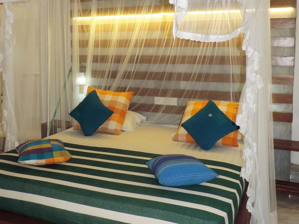 Primrose Guest House Unawatuna Exteriér fotografie