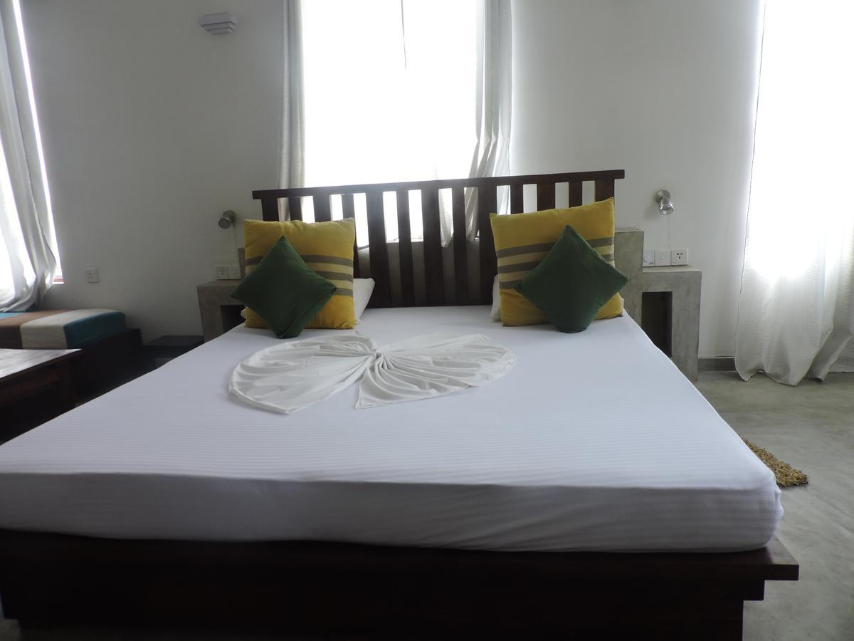 Primrose Guest House Unawatuna Exteriér fotografie