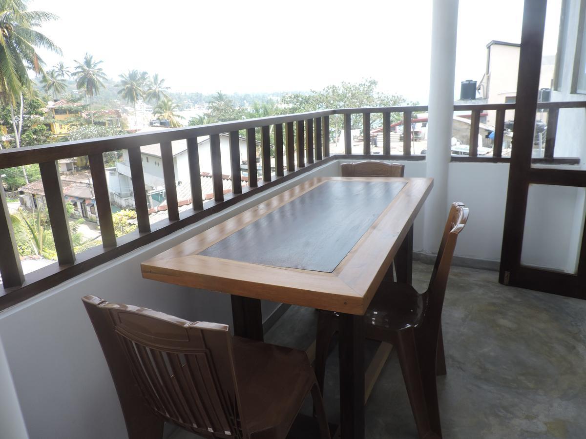 Primrose Guest House Unawatuna Exteriér fotografie