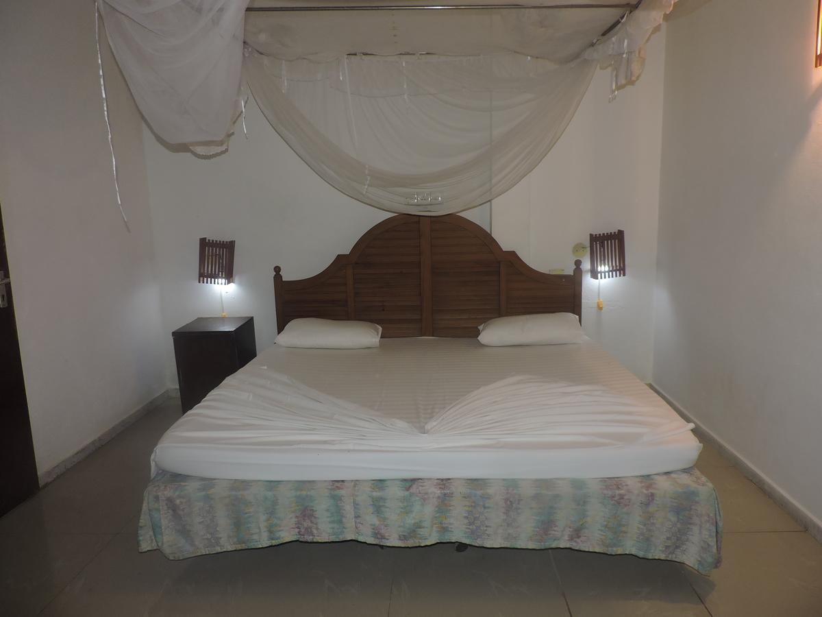 Primrose Guest House Unawatuna Exteriér fotografie